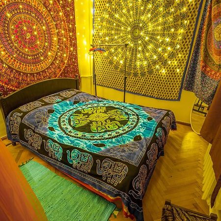 Zgarbi Hostel Tbilissi Extérieur photo
