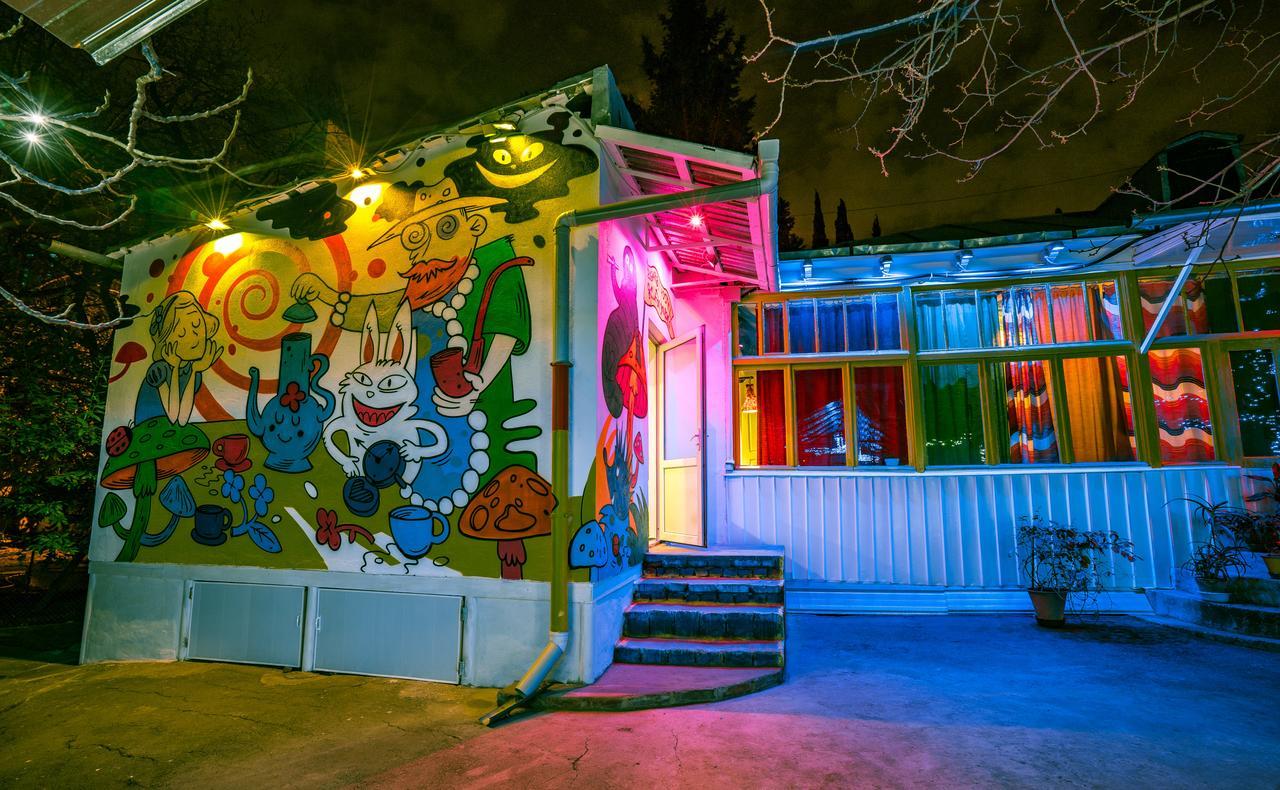 Zgarbi Hostel Tbilissi Extérieur photo