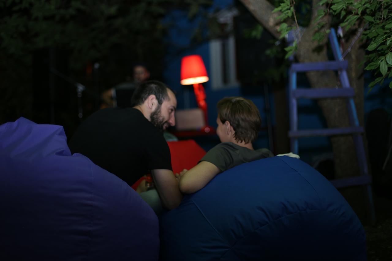 Zgarbi Hostel Tbilissi Extérieur photo