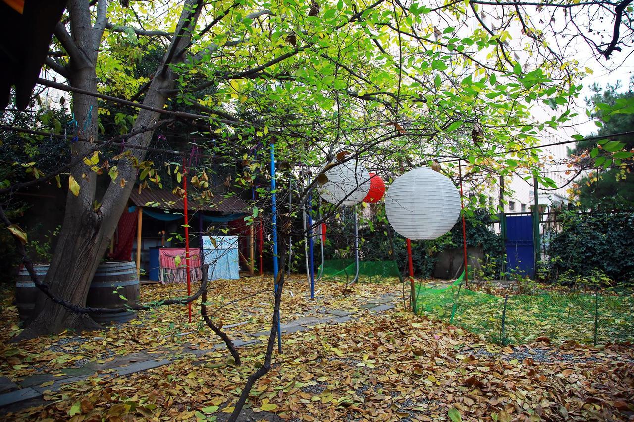 Zgarbi Hostel Tbilissi Extérieur photo